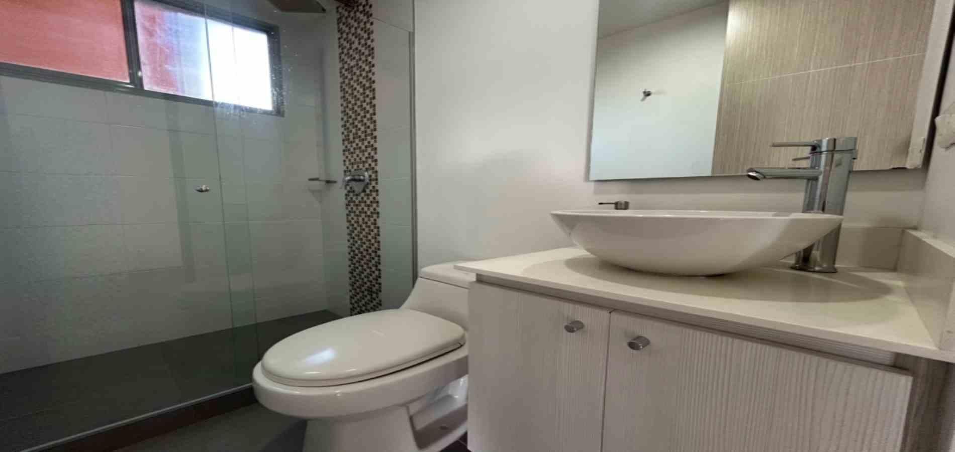Apartamento en arriendo ubicado en Envigado, sector Loma del Esmeraldal - 13