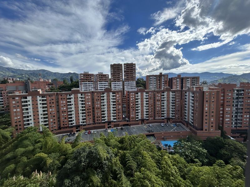 Apartamento en arriendo ubicado en Envigado, sector Loma del Esmeraldal - 18