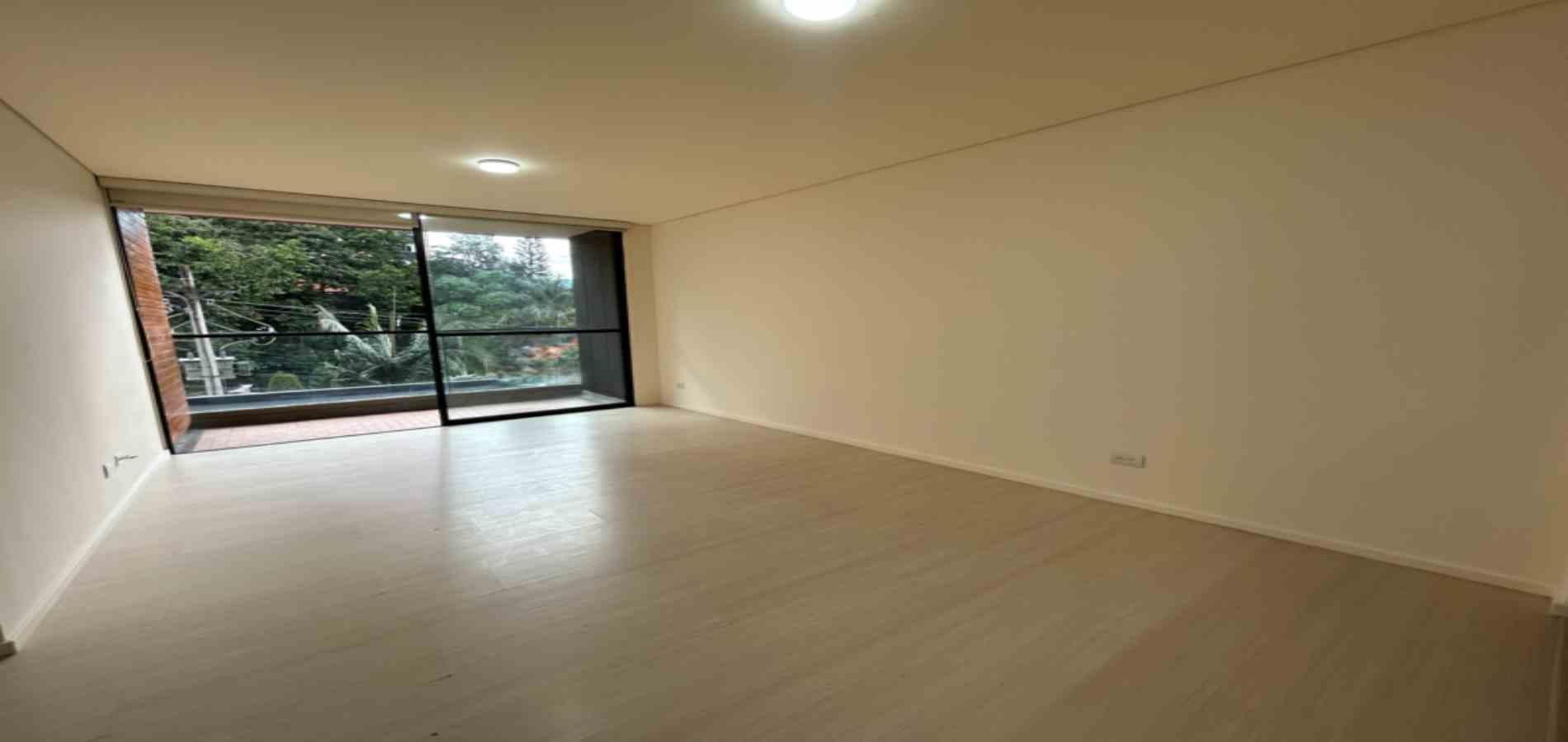 Apartamento en arriendo ubicado en Envigado, sector Loma de las Brujas - 2