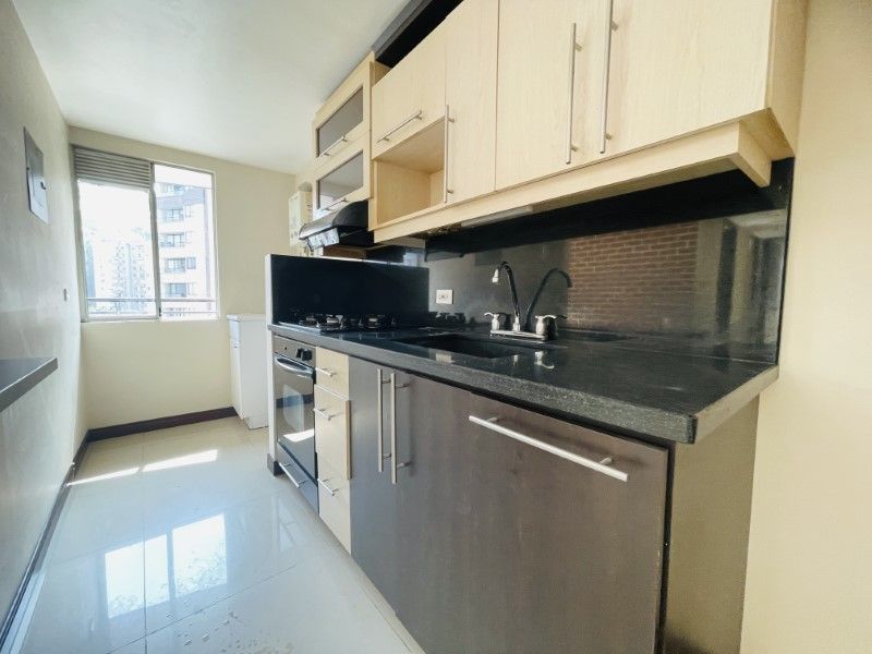 Apartamento en venta ubicado en Medellín, sector Loma del Indio - 4