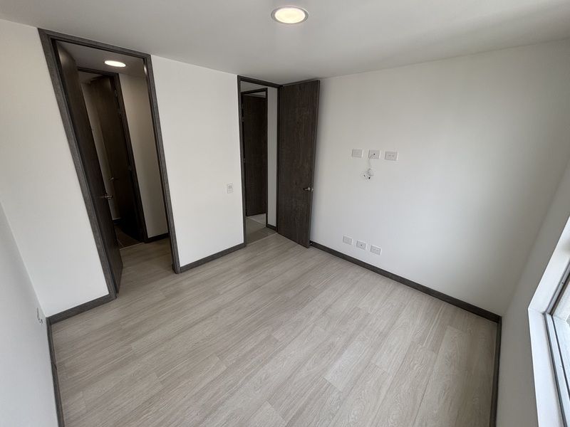 Apartamento en arriendo ubicado en Envigado, sector Camino Verde - 5