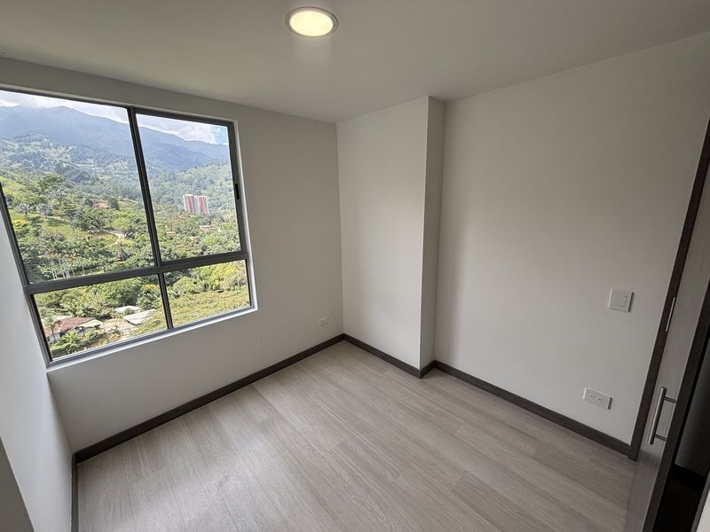 Apartamento en arriendo ubicado en Envigado, sector Camino Verde - 6
