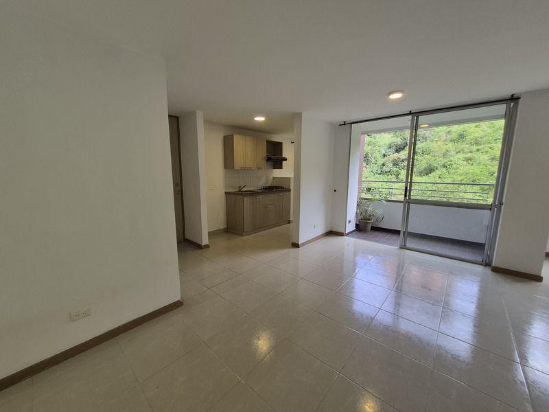 Apartamento en arriendo ubicado en Sabaneta, sector Altos de las Flores - 4