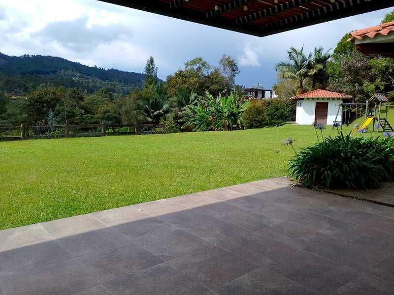 Casa en arriendo ubicada en El Retiro, sector Don Diego - 27