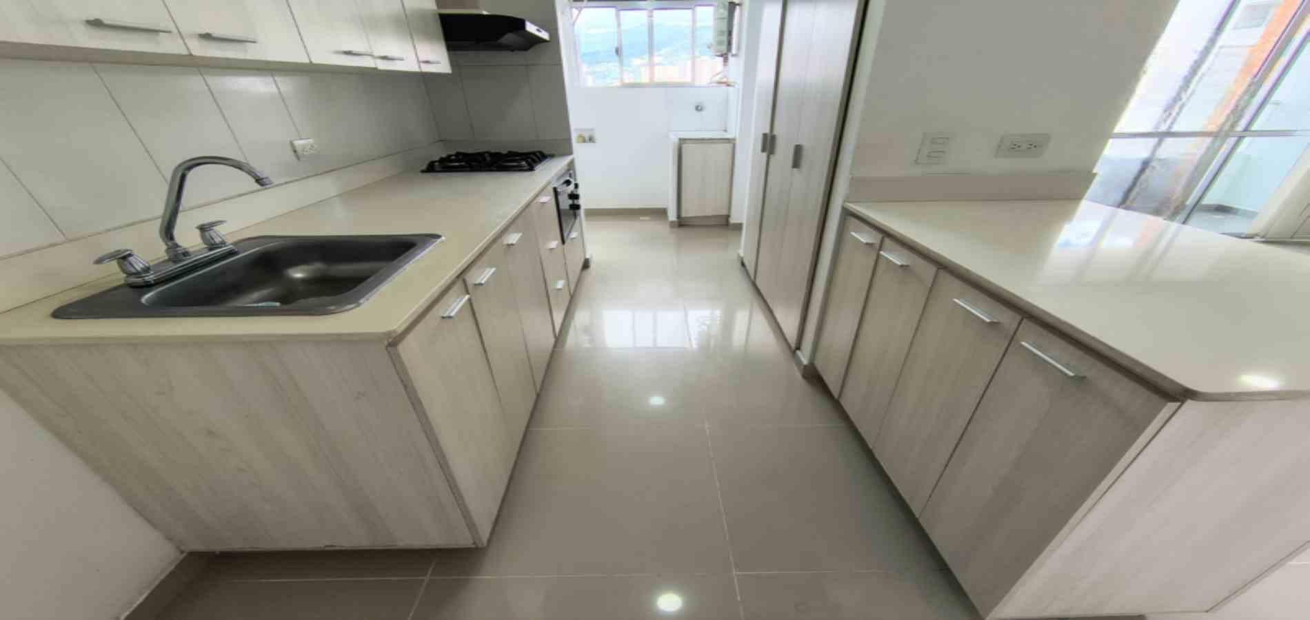 Apartamento en arriendo ubicado en Sabaneta, sector Prados de Sabaneta - 5