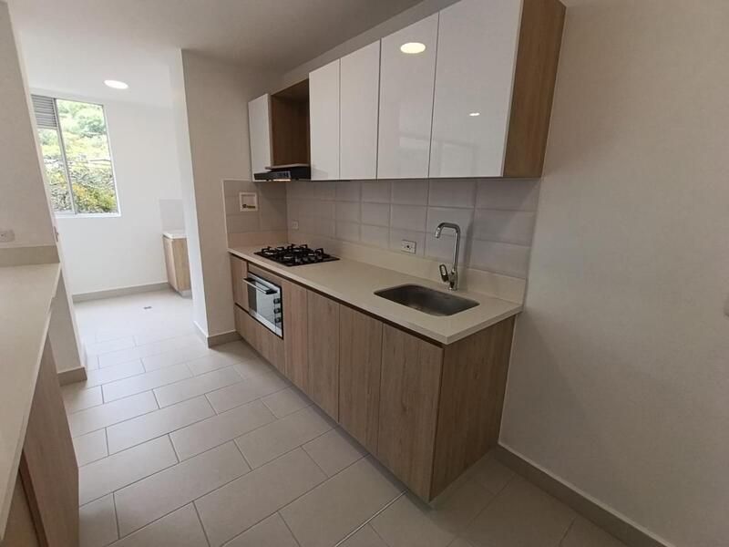 Apartamento en arriendo ubicado en Medellín, sector Los Colores - 6
