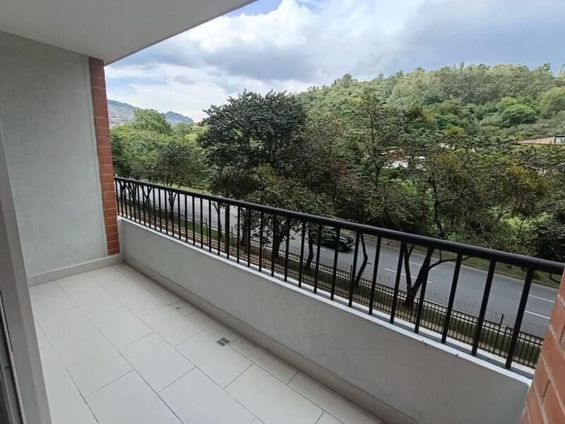 Apartamento en arriendo ubicado en Medellín, sector Los Colores - 21