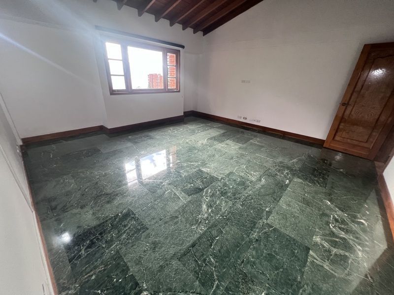 Casa en arriendo ubicada en Medellín, sector La Calera - 17
