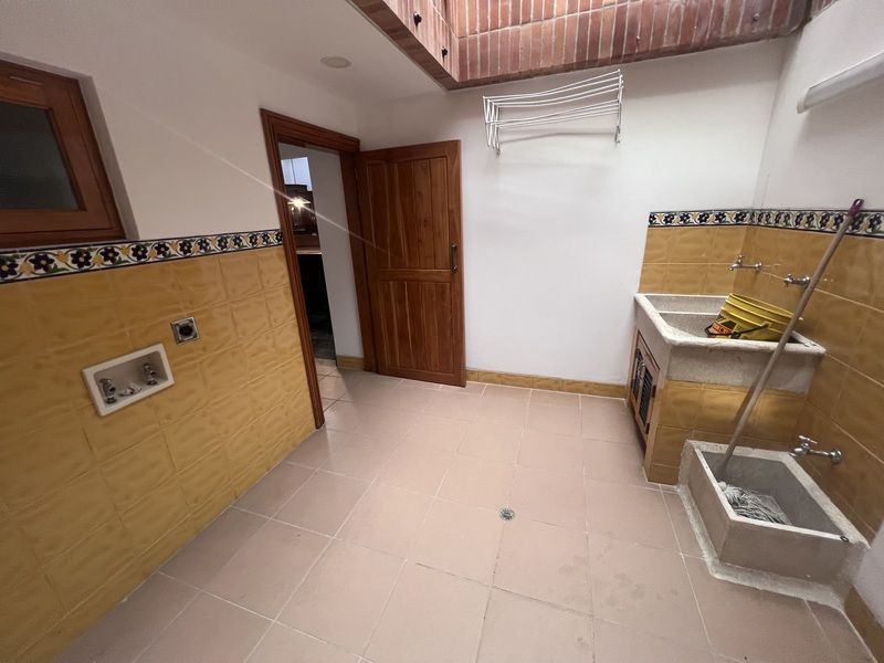 Casa en arriendo ubicada en Medellín, sector La Calera - 33