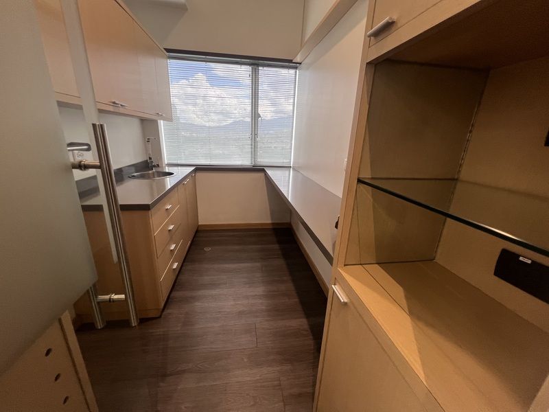 Oficina en arriendo ubicada en Medellín, sector Manila - 13