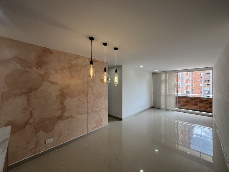 Apartamento en arriendo ubicado en Medellín, sector Ciudad del Río - 2