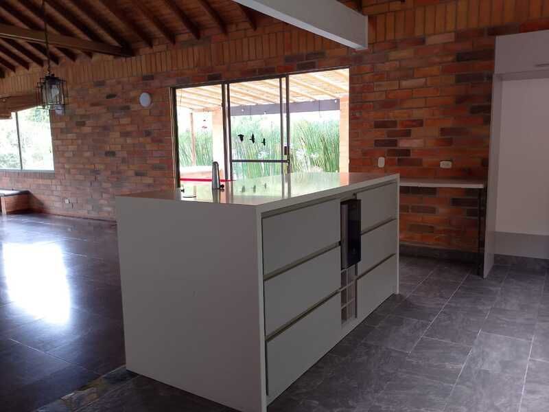 Casa en arriendo ubicada en El Retiro, sector Puro Cuero - 4