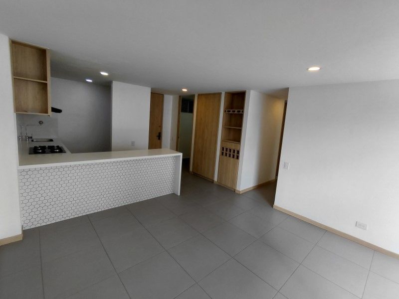 Apartamento en arriendo ubicado en Medellín, sector Castropol - 2
