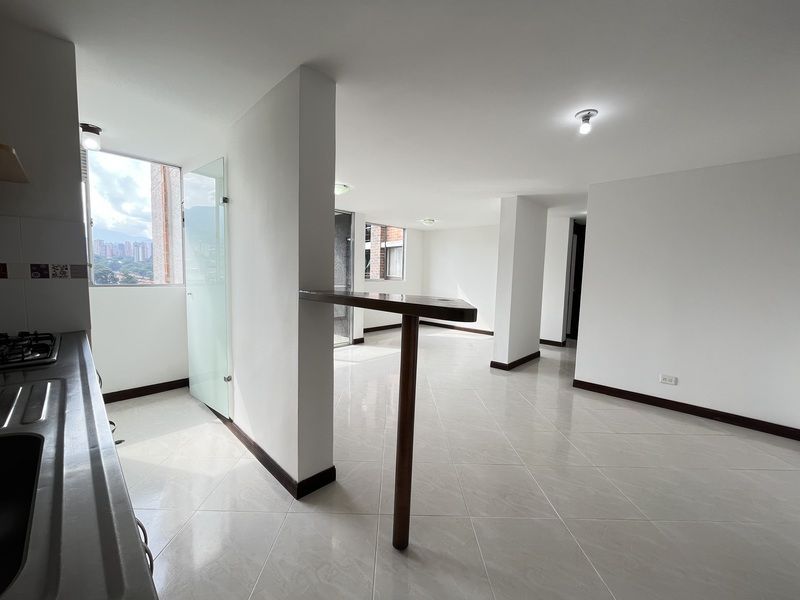 Apartamento en arriendo ubicado en Sabaneta, sector Calle Larga - 3
