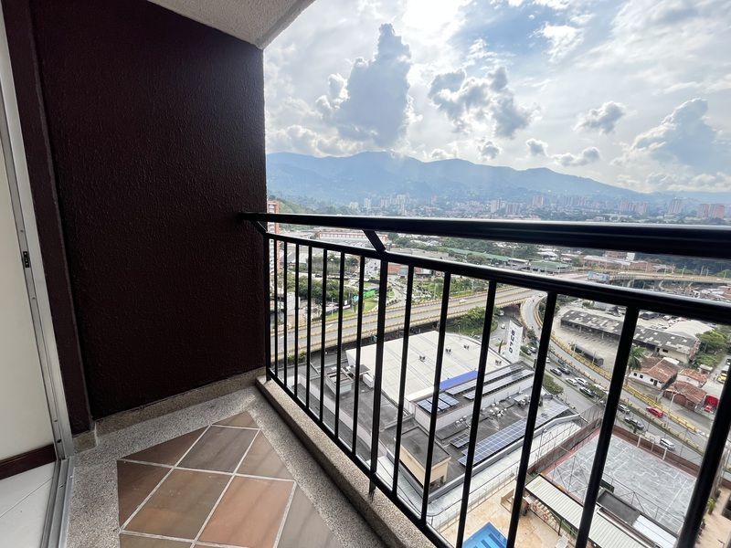 Apartamento en arriendo ubicado en Sabaneta, sector Calle Larga - 18
