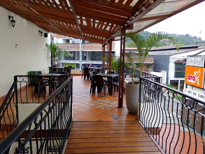 Local en arriendo ubicado en El Retiro, sector Calle Real - 2