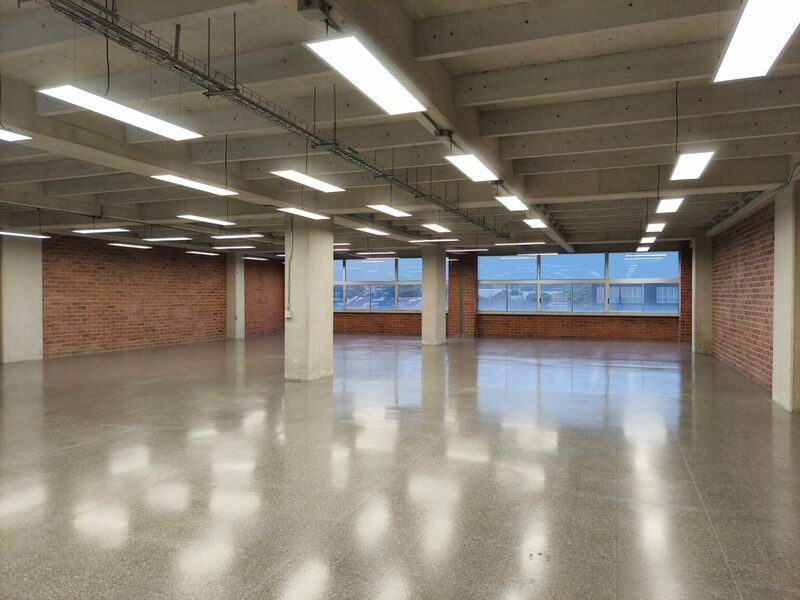 Local en arriendo ubicado en Medellín, sector Guayabal - 3
