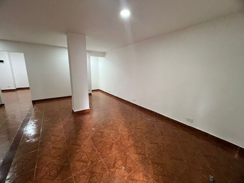 Local en arriendo ubicado en Sabaneta, sector Las Vegas - 2
