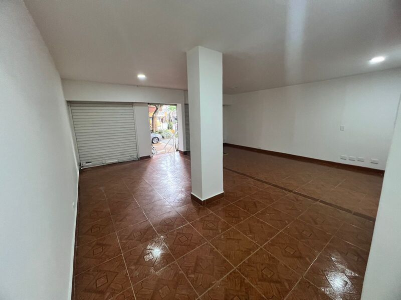 Local en arriendo ubicado en Sabaneta, sector Las Vegas - 5