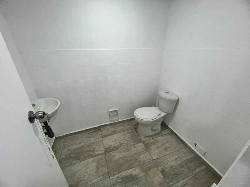 Local en arriendo ubicado en Sabaneta, sector Las Vegas - 8