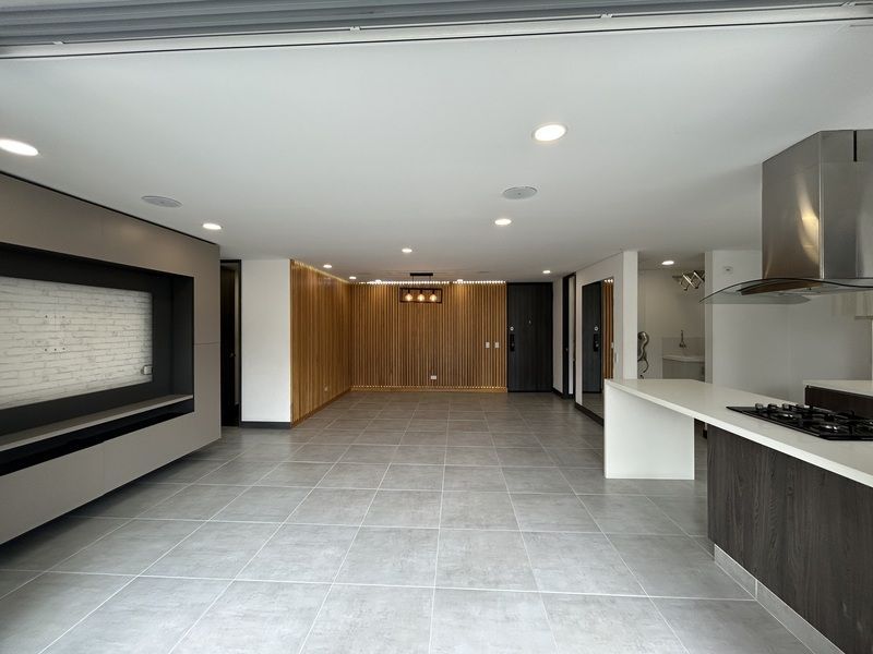Apartamento en arriendo ubicado en Medellín, sector Ciudad del Río - 2
