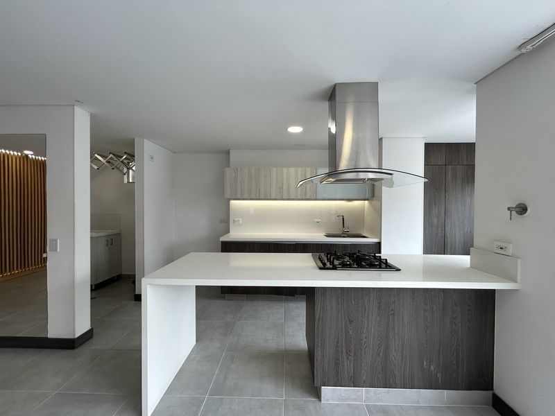 Apartamento en arriendo ubicado en Medellín, sector Ciudad del Río - 5
