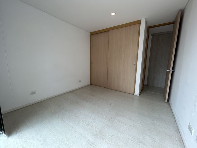 Apartamento en arriendo ubicado en Envigado, sector Loma de las Brujas - 8