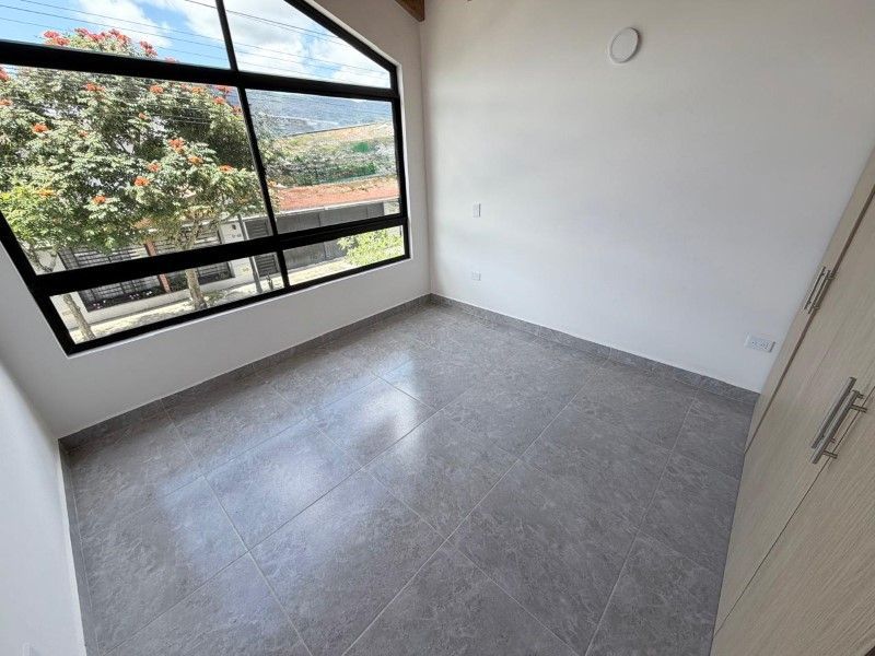 Casa en venta ubicada en La Ceja, sector Valles - 4