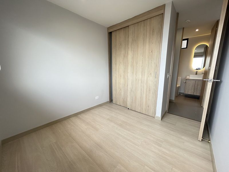 Apartamento en arriendo ubicado en Envigado, sector Loma del Escobero - 11