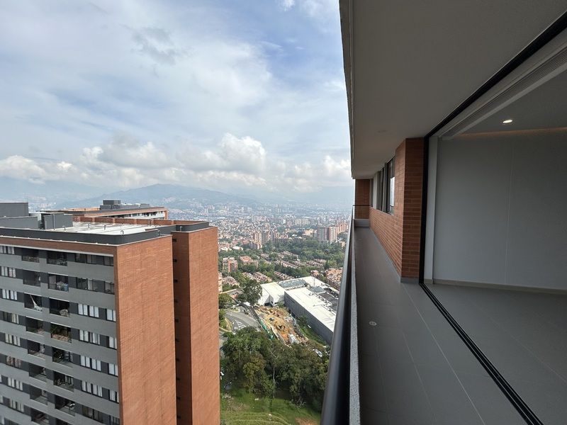 Apartamento en arriendo ubicado en Envigado, sector Loma del Escobero - 20