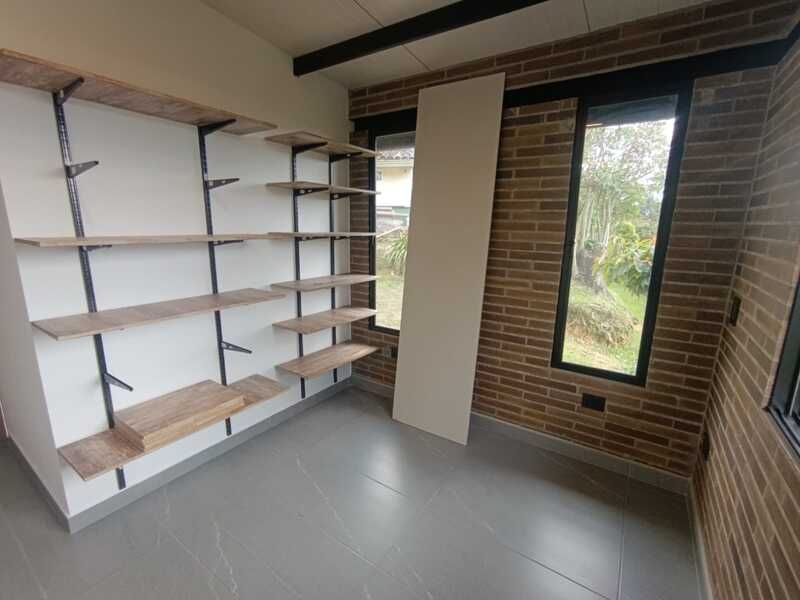 Casa en arriendo ubicada en Rionegro, sector Vereda la Laja - 5