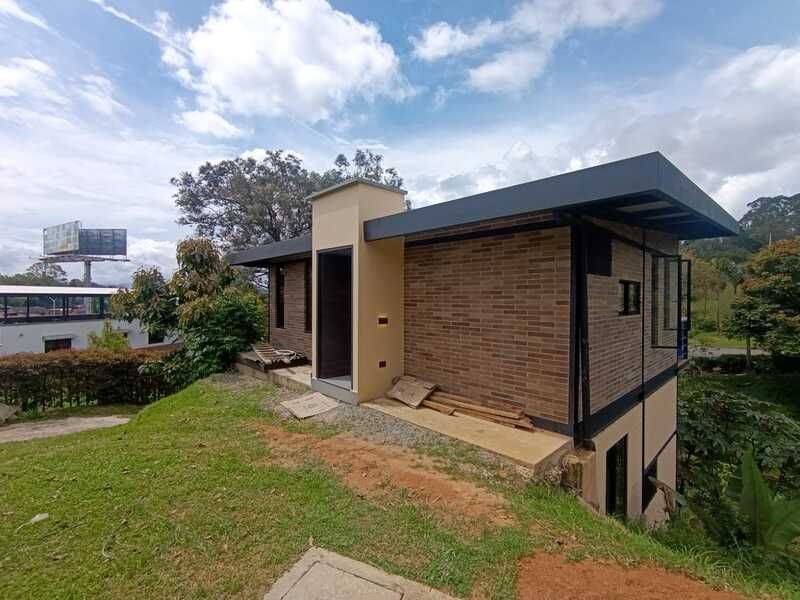 Casa en arriendo ubicada en Rionegro, sector Vereda la Laja - 13