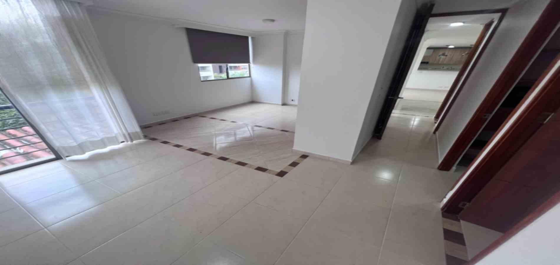 Apartamento en arriendo ubicado en Medellín, sector Loma del Encierro - 4