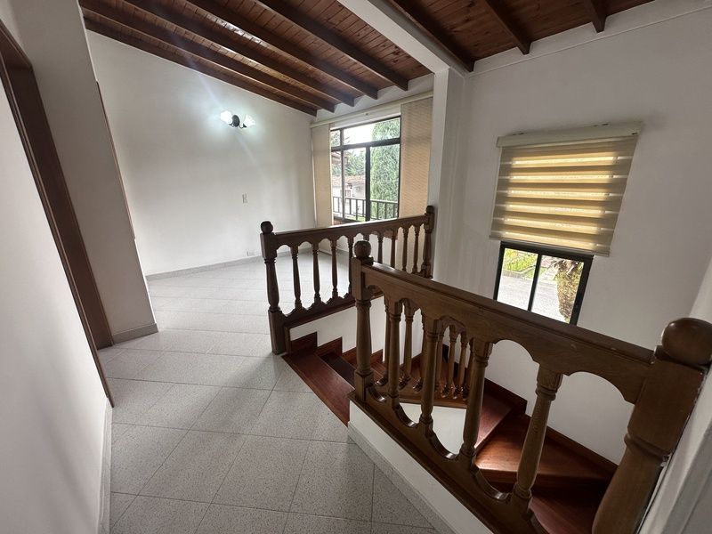 Casa en arriendo ubicada en Envigado, sector El Dorado - 7