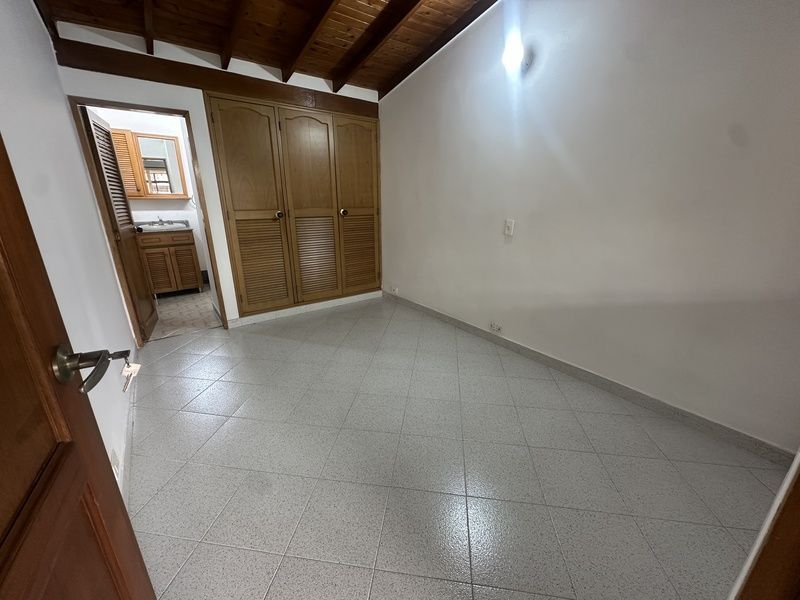 Casa en arriendo ubicada en Envigado, sector El Dorado - 9