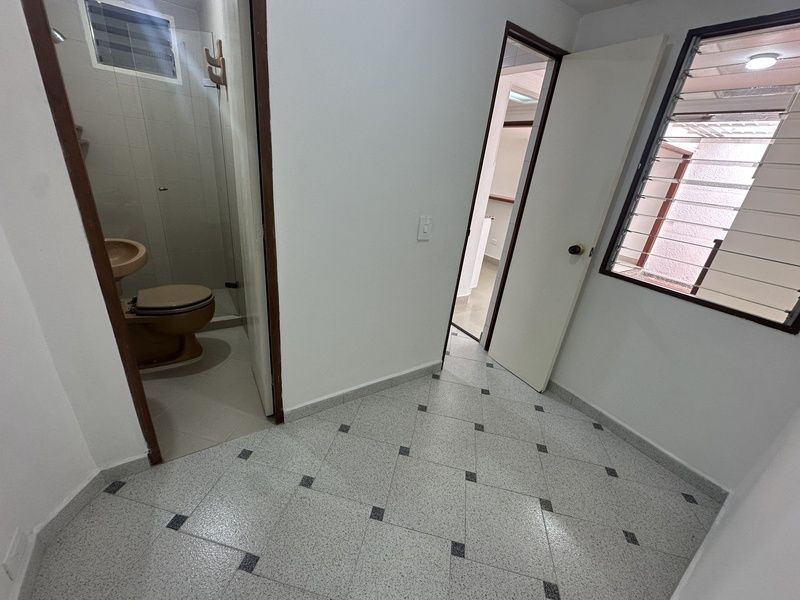 Casa en arriendo ubicada en Envigado, sector El Dorado - 14