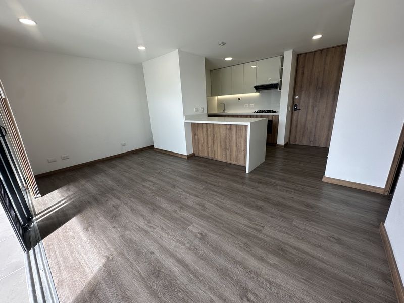 Apartamento en arriendo ubicado en Envigado, sector Mayorca - 2
