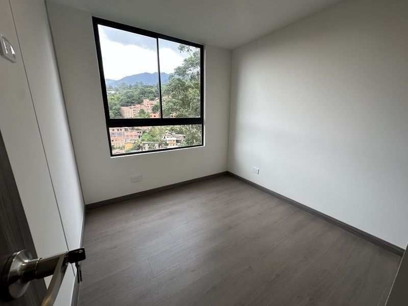 Apartamento en arriendo ubicado en Envigado, sector Camino Verde - 9
