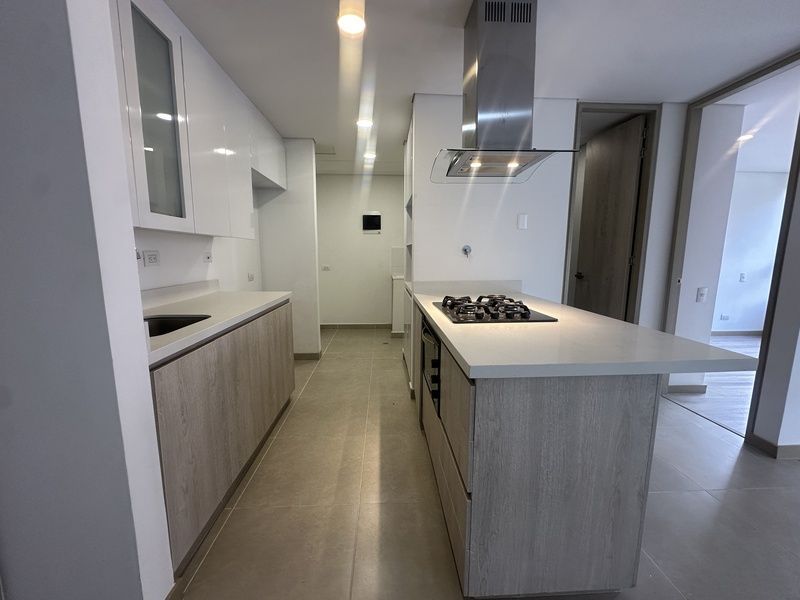 Apartamento en arriendo ubicado en Envigado, sector Loma de las Brujas - 3