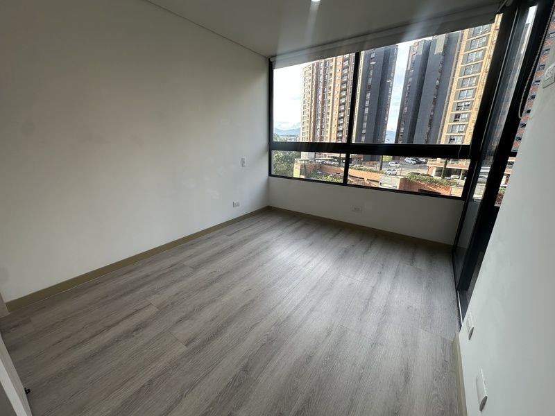 Apartamento en arriendo ubicado en Envigado, sector Loma de las Brujas - 6