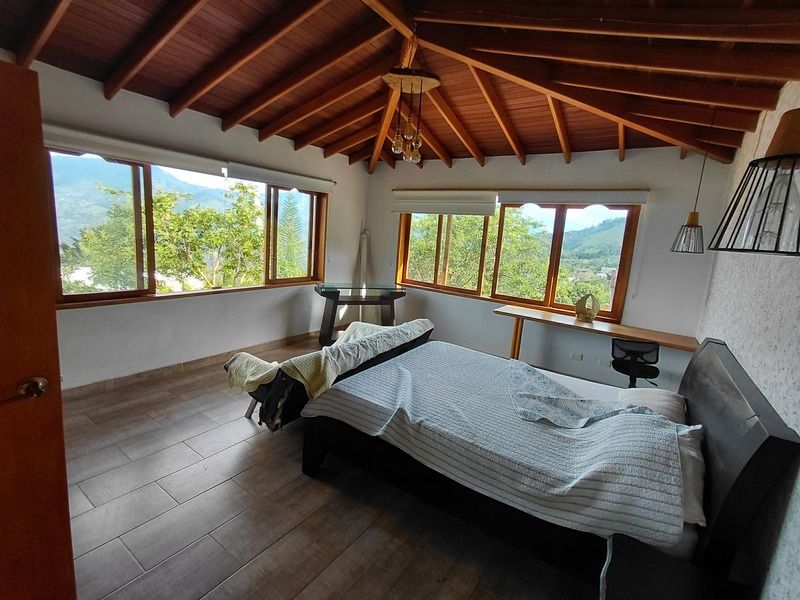 Finca en arriendo ubicada en Copacabana, sector Vereda Zarzal - 3