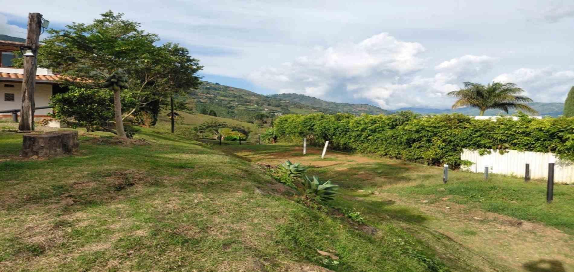 Finca en arriendo ubicada en Copacabana, sector Vereda Zarzal - 24