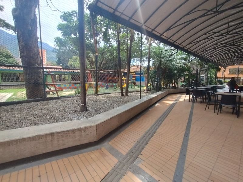 Local en arriendo ubicado en Bello, sector Niquía - 13