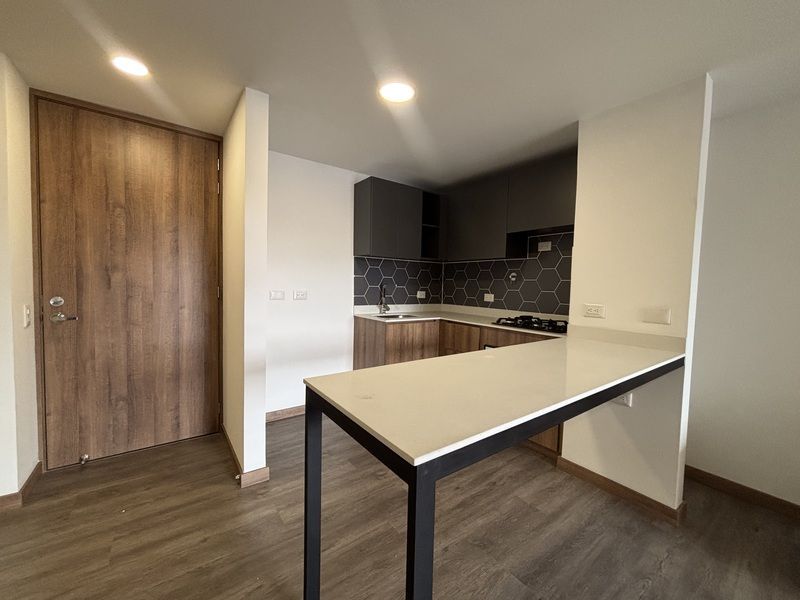 Apartamento en arriendo ubicado en Envigado, sector Mayorca - 2