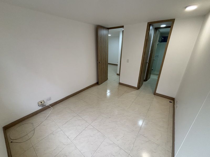 Apartamento en arriendo ubicado en Envigado, sector Cumbres - 6