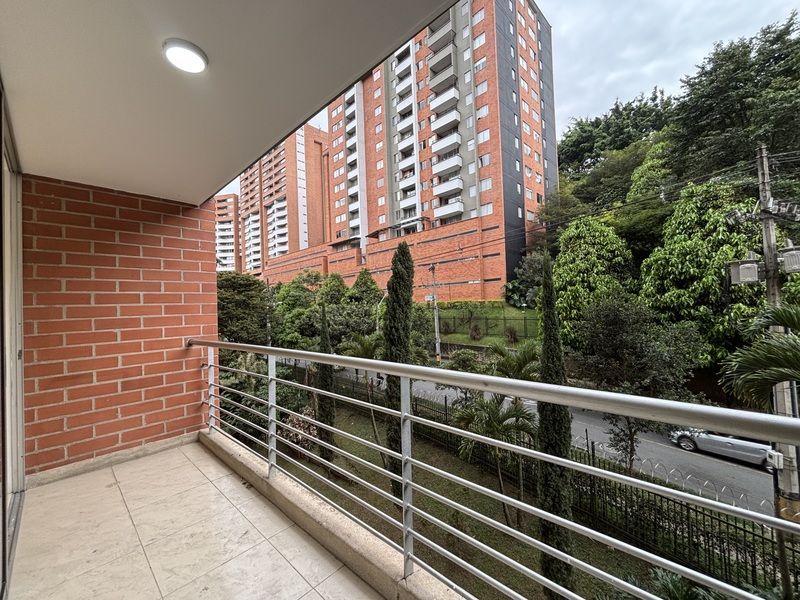 Apartamento en arriendo ubicado en Envigado, sector Cumbres - 13