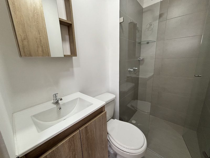 Apartamento en arriendo ubicado en Sabaneta, sector Las Lomitas - 11