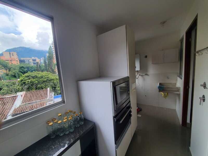 Apartamento en arriendo ubicado en Medellín, sector Castropol - 2