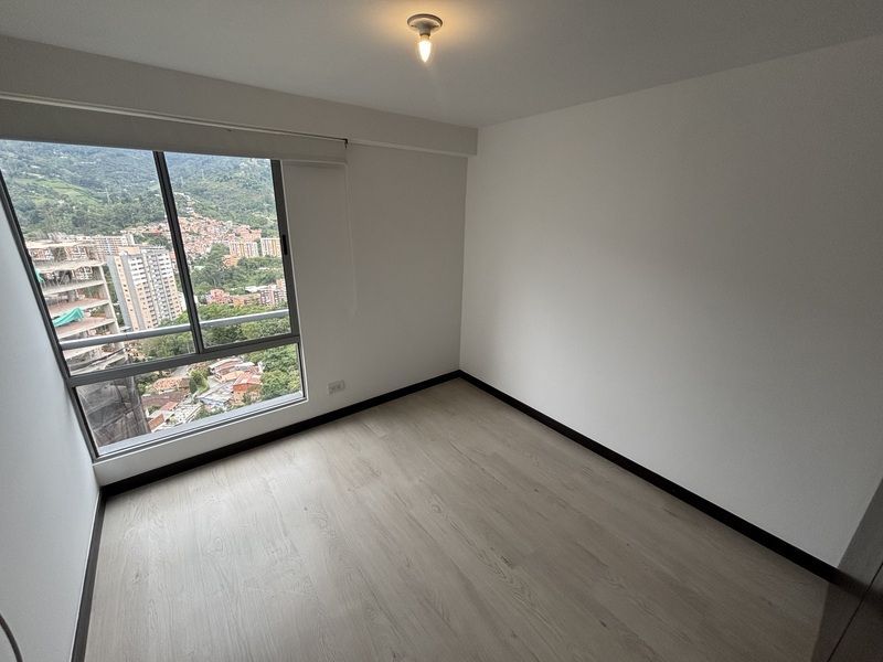 Apartamento en arriendo ubicado en Envigado, sector Loma de las Brujas - 7