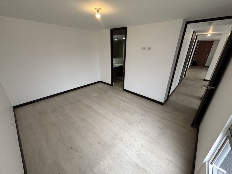 Apartamento en arriendo ubicado en Envigado, sector Loma de las Brujas - 8